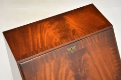 Pamono Georgian Writing Bureau, 1950s Online