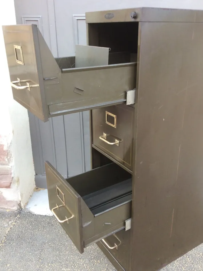 Pamono Industrial Archiving Cabinet from Strafor, 1930s Clearance