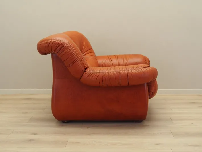 Pamono Italian Lounge Chair from Pellerossi, 1970s Discount