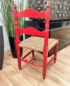 Pamono Italian Red Wood and Rope Rush Kids Children Chair with Disney Graphics Clearance