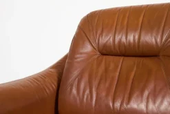 Pamono Italian Sculptural Leather Lounge Chair, 1960s Hot