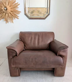 Pamono Large Mid-Century Dutch Buffalo Leather Armchair from Leolux, 1970s Discount