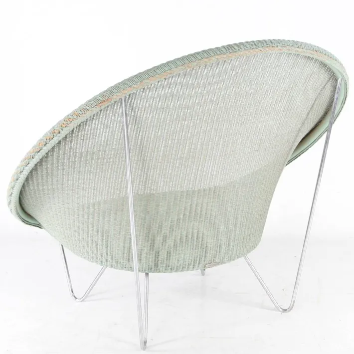 Pamono Large Vintage Wicker and Chrome Chair, 1970s New