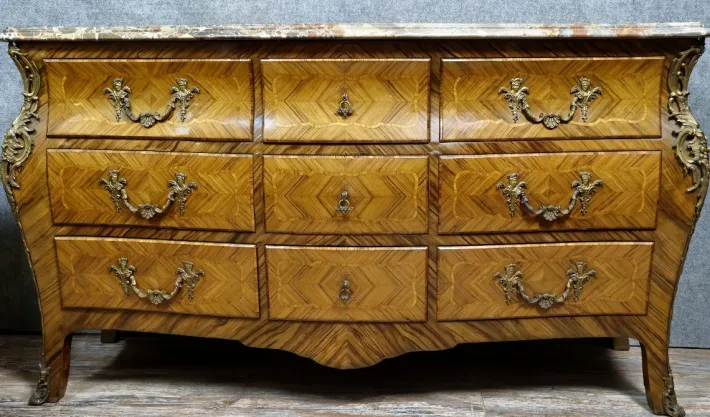 Pamono Louis XV Style Curved Chest of Drawers in Marquetry, 1880 Hot