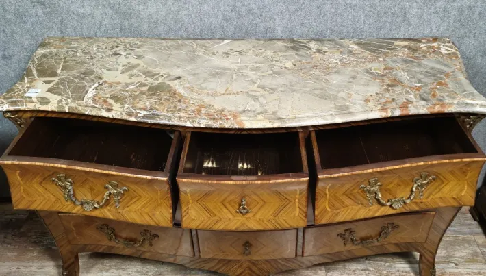 Pamono Louis XV Style Curved Chest of Drawers in Marquetry, 1880 Hot