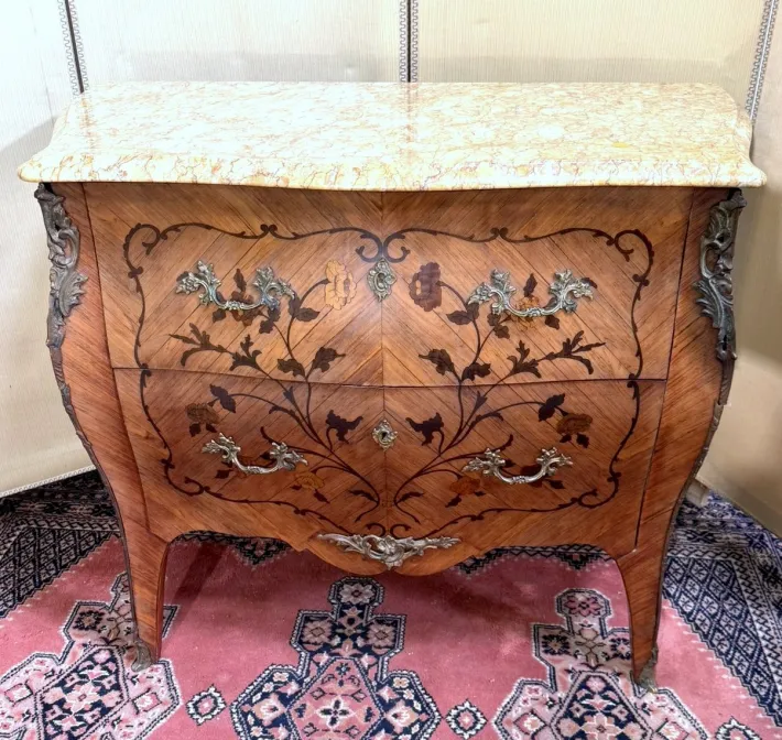 Pamono Louis XV Style Curved Ladies Chest of Drawers with Marquetry, 1890s Clearance