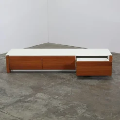 Pamono Mag Media Unit from Calligaris Online