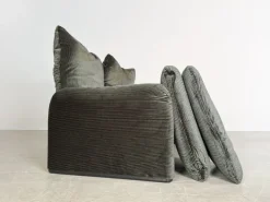 Pamono Maralunga 2-Seater Sofa in Corduroy by Vico Magistretti for Cassina Discount