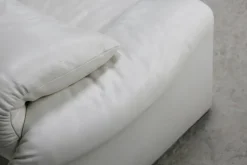 Pamono Maralunga Sofa in White Leather by Vico Magistretti for Cassina, Italy, 1970s New