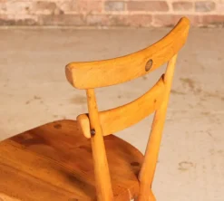 Pamono Mid-Century Blue Dot Children's Chair from Ercol, 1960s Outlet