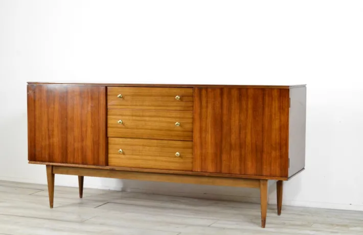 Pamono Mid-Century British Walnut and Brass Sideboard from Wrighton, 1960s Hot