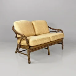 Pamono Mid-Century Modern American Rattan and Beige Floreal Fabric Sofa attributed to McGuire, 1970s Sale