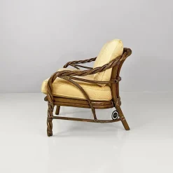 Pamono Mid-Century Modern American Rattan and Beige Floreal Fabric Sofa attributed to McGuire, 1970s Sale