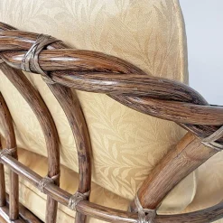 Pamono Mid-Century Modern American Rattan and Beige Floreal Fabric Sofa attributed to McGuire, 1970s Sale