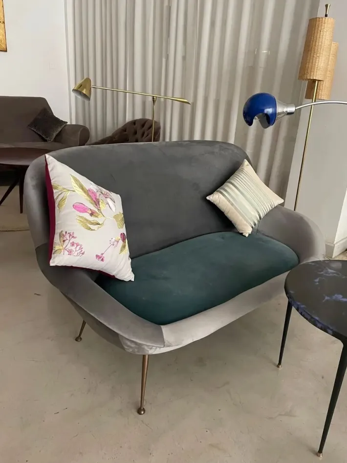 Pamono Mid-Century Modern Bicolor Sofa from Isa Bergamo, Italy, 1950s Hot