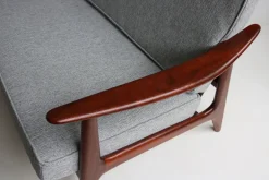 Pamono Mid-Century Modern Danish Three-Seater Sofa in Teak, 1950