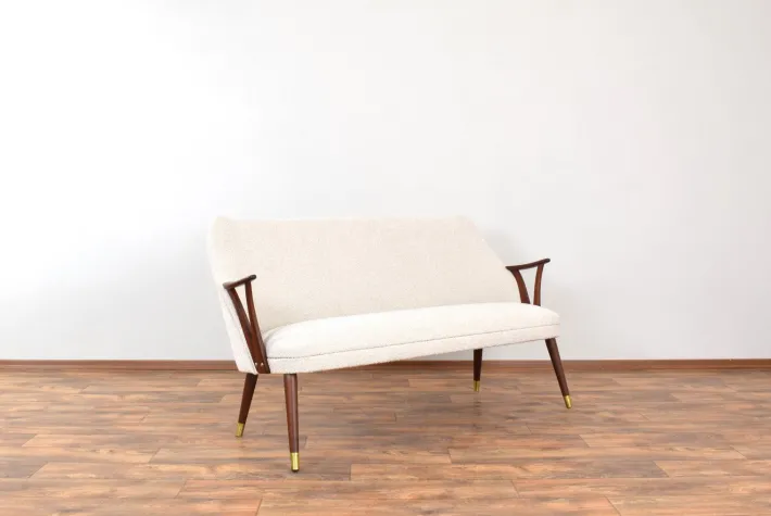 Pamono Mid-Century Modern Norwegian Teak and Boucle Sofa, 1960s Hot