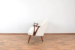 Pamono Mid-Century Modern Norwegian Teak and Boucle Sofa, 1960s Hot