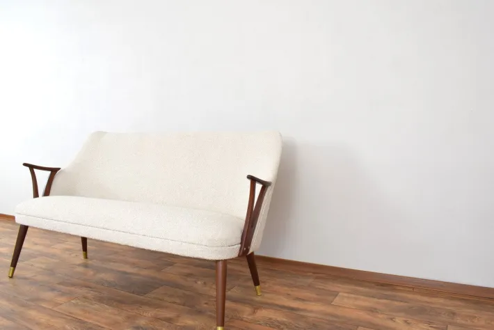 Pamono Mid-Century Modern Norwegian Teak and Boucle Sofa, 1960s Hot