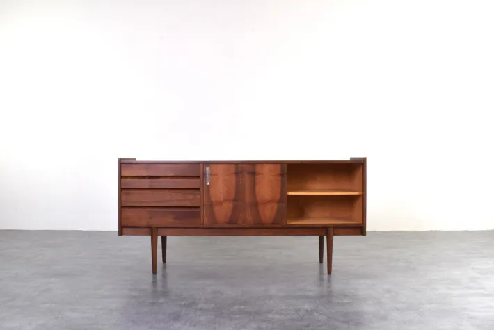 Pamono Mid-Century Modern Polish Walnut Sideboard from Bytom Furniture Factory, 1960s