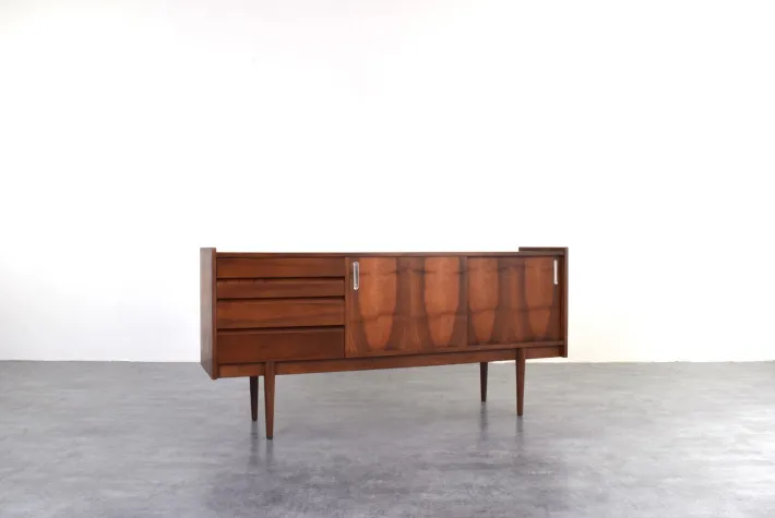 Pamono Mid-Century Modern Polish Walnut Sideboard from Bytom Furniture Factory, 1960s