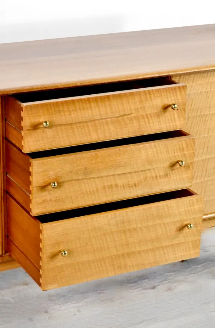Pamono Mid-Century Modern Satinwood Sideboard by Alfred Cox, 1960s Best