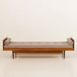 Pamono Mid-Century Modern Scandinavian Daybed with Duvet Compartment, 1960s Best