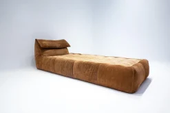 Pamono Mid-Century Modern Suede Bambole Daybed by Mario Bellini for C&b Italia, 1970s Online