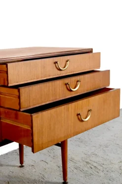 Pamono Mid-Century Modern Teak Dresser from Meredew, 1960s Discount