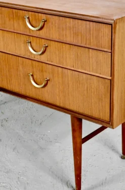 Pamono Mid-Century Modern Teak Dresser from Meredew, 1960s Discount
