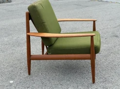 Pamono Mid-Century Modern Teak Lounge Chairs attributed to Grete Jalk for France & Søn / France & Daverkosen, Denmark, 1960s, Set of 2 Hot