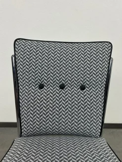 Pamono Mid-Century Modern Tubular Steel Chair by Jozsef Peresztegi, 1970s Outlet