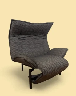 Pamono Mid-Century Modern Veranda Lounge Chair attributed to Vico Magistretti for Cassina, Italy, 1983 Sale