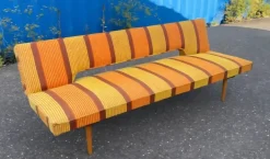 Pamono Mid-Century Sofa or Daybed attributed to Miroslav Navratil, 1960s Best
