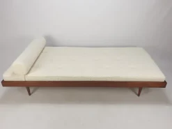Pamono Mid-Century Teak Daybed, 1960s Hot