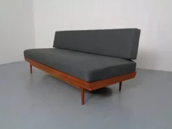 Pamono Mid-Century Teak Sofa or Daybed by Walter Knoll for Knoll Antimott, Germany, 1950s Outlet