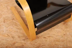 Pamono Model 31 Cantilever Chair in Molded Birch & Plywood by Alvar Aalto for Wohnbedarf, 1932 Outlet