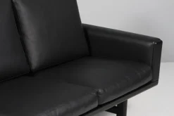 Pamono Model 236/3 3-Seater Sofa in Black Leather and Black Oak attributed to Hans J. Wegner for Getama Outlet