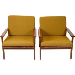 Pamono Model Capella Lounge Chairs in Teak by Illum Wikkelsø for N. Eilersen, 1960s, Set of 2 Sale