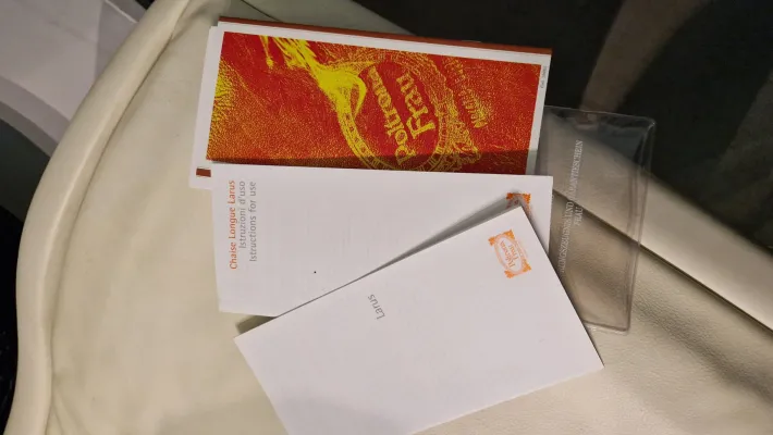 Pamono Model Larus Massaging Chaise Longue in White Leather from Poltrona Frau, 2000 Hot