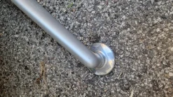 Pamono Model Larus Massaging Chaise Longue in White Leather from Poltrona Frau, 2000 Hot