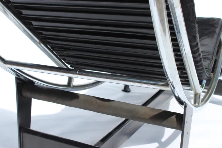 Pamono Model LC4 Chaise Lounge by Le Corbusier for Cassina, 1960s