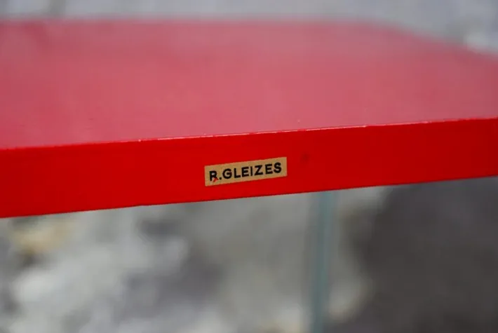 Pamono Modernist Red School Desk in Wood and Aluminum Tube by R. Gleizes, 1950s Outlet