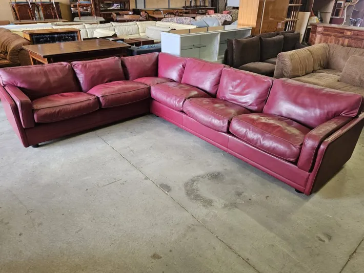 Pamono Modular Corner Sofa in Bordeaux Leather from Poltrona Frau, Italy, 1970s, Set of 3 New