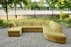 Pamono Modular Sofa in Olive Green Velvet by Laauser, 1970s, Set of 7 New