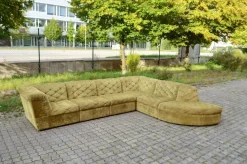 Pamono Modular Sofa in Olive Green Velvet by Laauser, 1970s, Set of 7 New