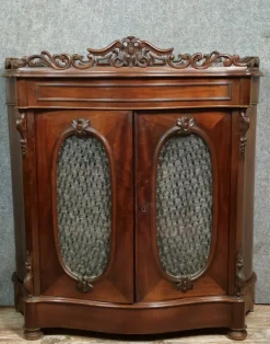 Pamono Napoleon III Curved Display Case in Mahogany, 1850s Sale