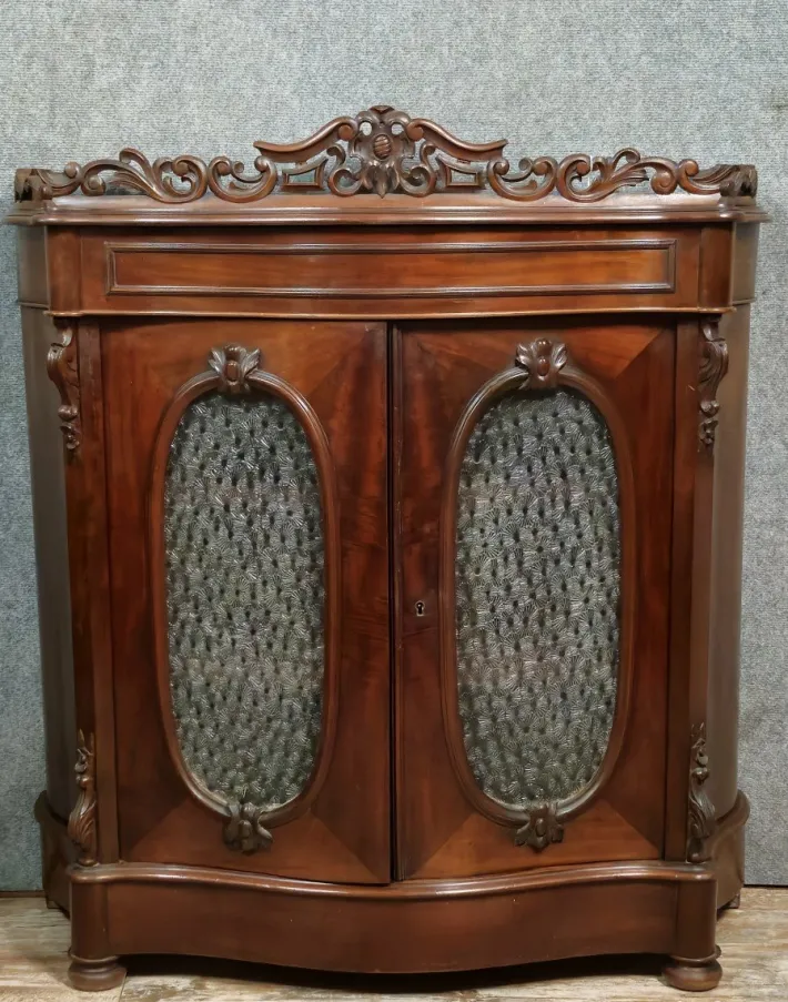 Pamono Napoleon III Curved Display Case in Mahogany, 1850s Sale