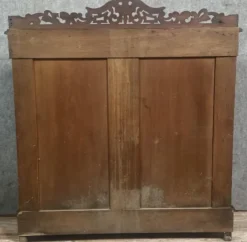 Pamono Napoleon III Curved Display Case in Mahogany, 1850s Sale