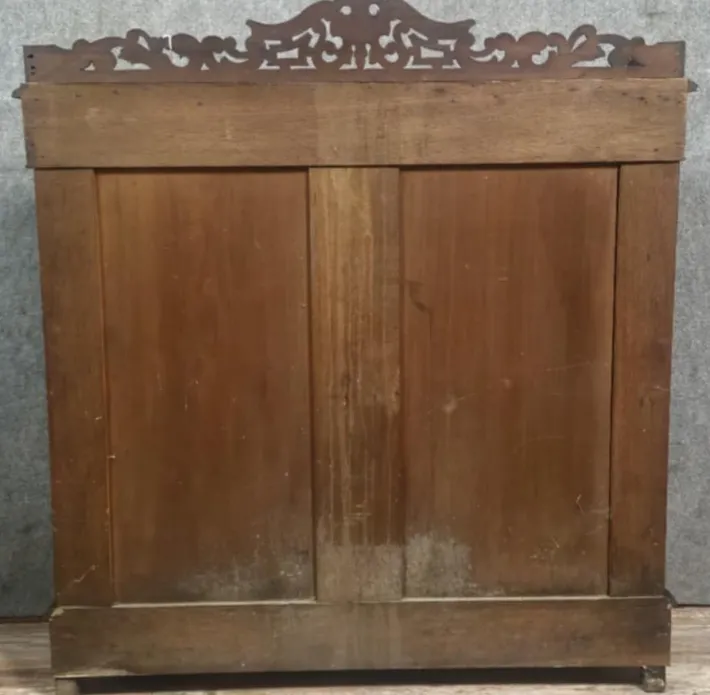 Pamono Napoleon III Curved Display Case in Mahogany, 1850s Sale